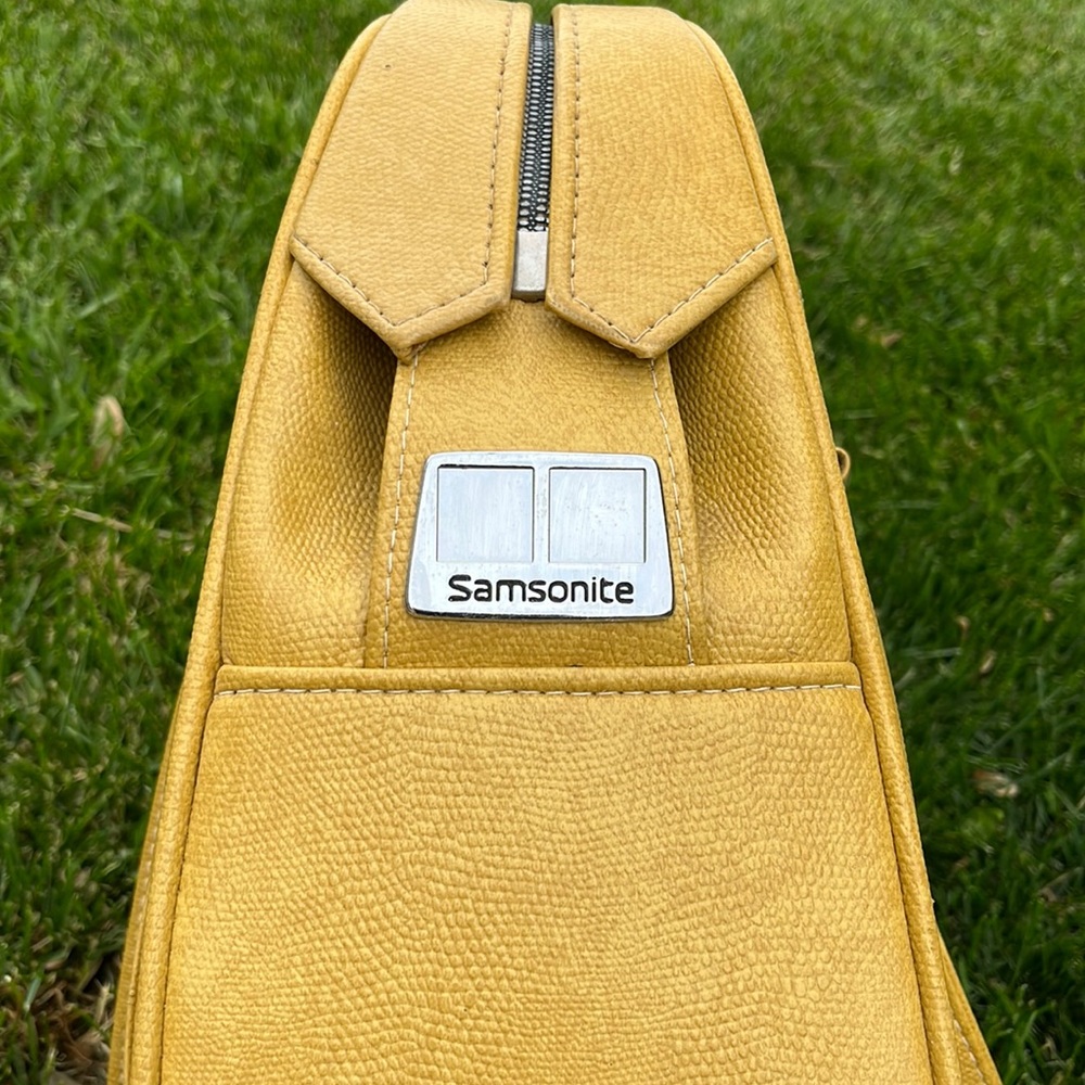 Vintage SAMSONITE SILHOUETTE Luggage Carry-On Weekender Mustard Color.